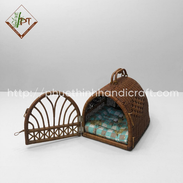 Wicker Pet Carrier PT.PH03